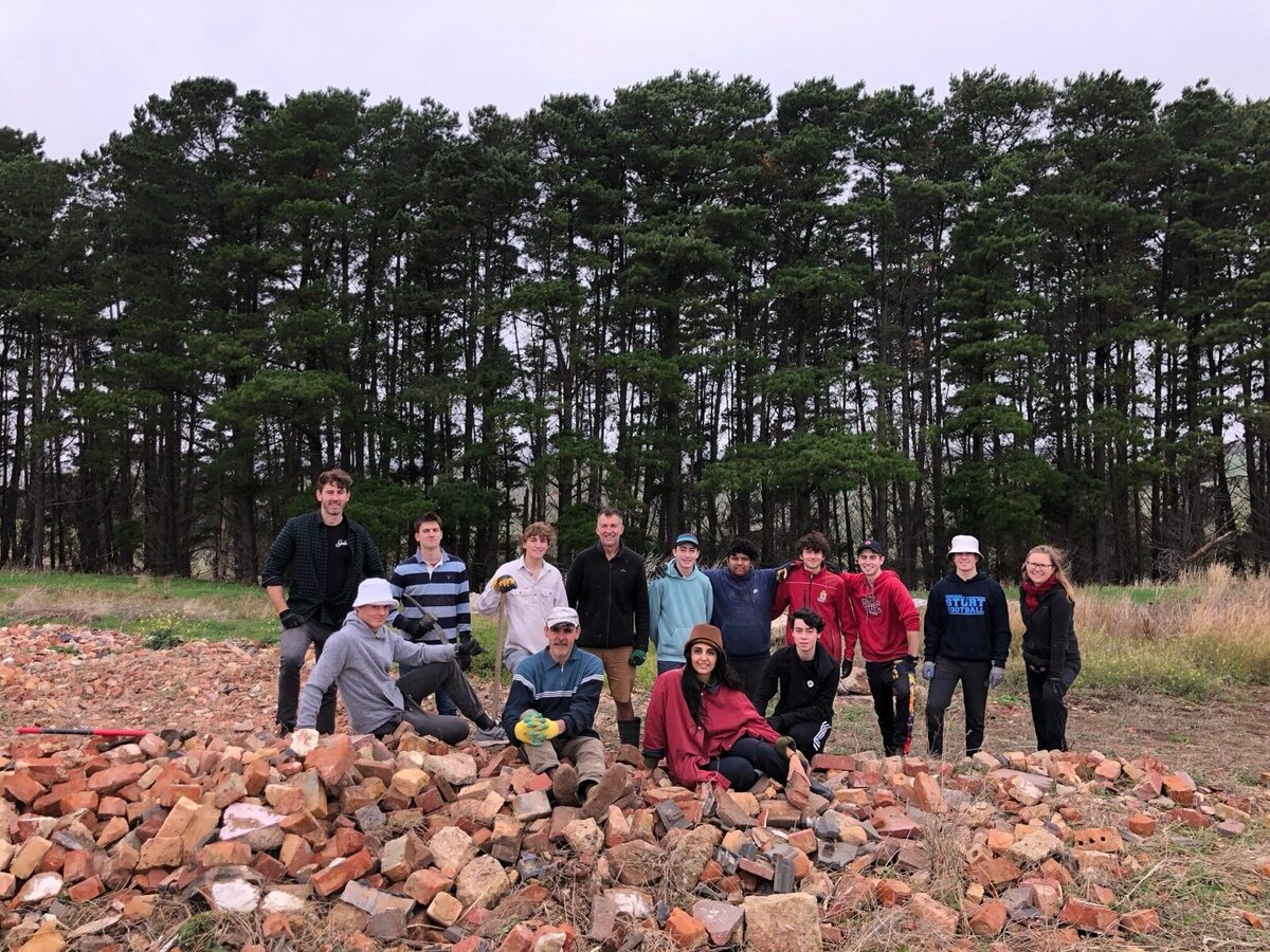 From rubble to tracks